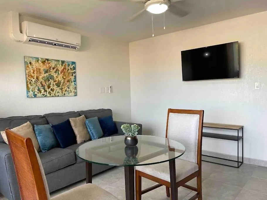 The Luxe 1 Bedroom Apartment Koolbaai